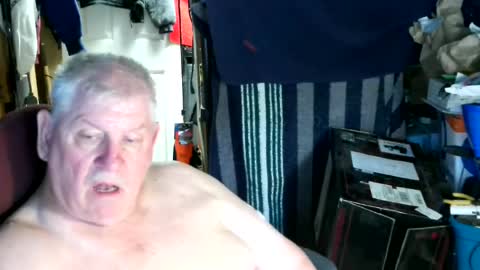 canoelicker69 online show from 07/11/26, 08:11