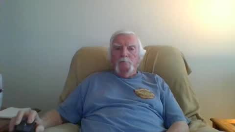 Snapshot of capecod21 chatting on 02/23/25, 06:12 capecod21 online show from 02/23/25, 06:12
