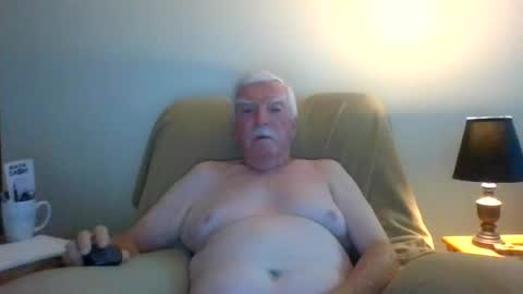 Snapshot of capecod21 chatting on 07/18/26, 11:14 capecod21 online show from 07/18/26, 11:14