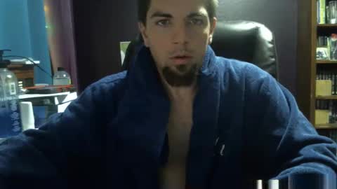 Caper1993 online show from 12/19/25, 08:21