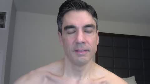 Snapshot of capmorgan247 chatting on 01/15/25, 11:32 capmorgan online show from 01/15/25, 11:32