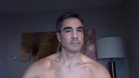 Snapshot of capmorgan247 chatting on 10/14/25, 01:50 capmorgan online show from 10/14/25, 01:50