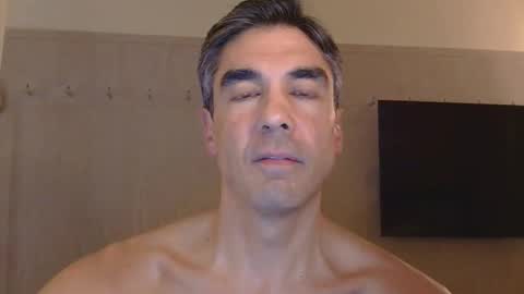 Snapshot of capmorgan247 chatting on 10/23/25, 01:16 capmorgan online show from 10/23/25, 01:16