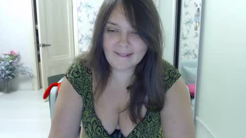 Snapshot of cappuchinno chatting on 11/16/25, 05:40 cappuchinno online show from 11/16/25, 05:40