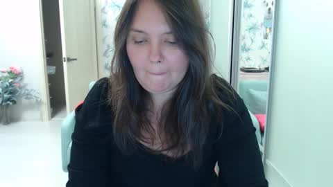 Snapshot of cappuchinno chatting on 11/26/25, 08:54 cappuchinno online show from 11/26/25, 08:54