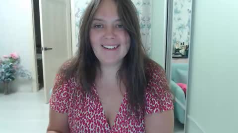 Snapshot of cappuchinno chatting on 12/01/25, 06:13 cappuchinno online show from 12/01/25, 06:13