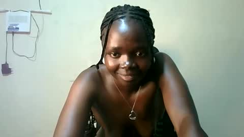 Snapshot of capriellah chatting on 06/11/26, 12:32 capriellah online show from 06/11/26, 12:32