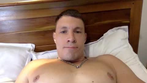 Snapshot of capt_oliver chatting on 12/16/24, 08:58 follow my twitter online show from 12/16/24, 08:58