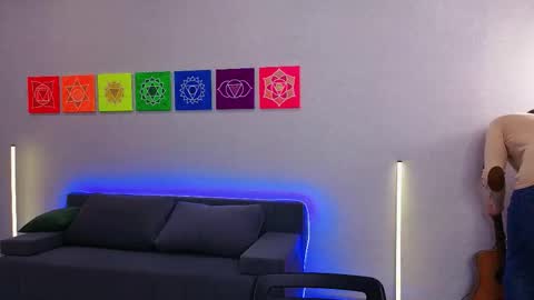 David online show from 12/23/25, 06:11