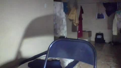 Snapshot of captainfox_ chatting on 05/25/26, 01:33 captainfox_ online show from 05/25/26, 01:33