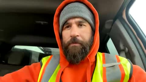 Snapshot of captnblackbeard chatting on 01/31/25, 06:57 captnblackbeard online show from 01/31/25, 06:57