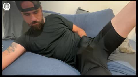 Snapshot of captnblackbeard chatting on 10/19/25, 07:47 captnblackbeard online show from 10/19/25, 07:47