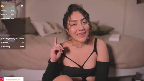 Snapshot of caramel__ chatting on 02/11/25, 04:44 Mara online show from 02/11/25, 04:44