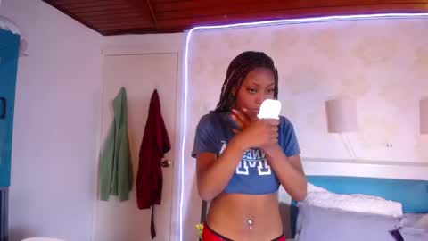 caramel_kiss_ online show from 06/01/26, 12:18