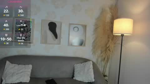 caramel_kiss_ online show from 07/16/26, 08:37