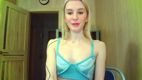 caramel online show from 01/19/25, 06:43