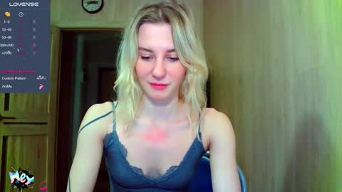 Snapshot of caramel_pie_ chatting on 09/21/25, 05:25 caramel online show from 09/21/25, 05:25