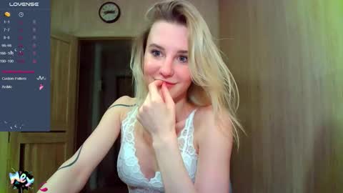 Snapshot of caramel_pie_ chatting on 09/30/25, 08:58 caramel online show from 09/30/25, 08:58