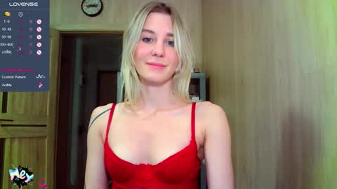 Snapshot of caramel_pie_ chatting on 11/09/25, 05:33 caramel online show from 11/09/25, 05:33