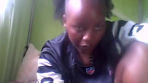 Snapshot of caramelbetty chatting on 06/23/26, 10:24 Betty online show from 06/23/26, 10:24