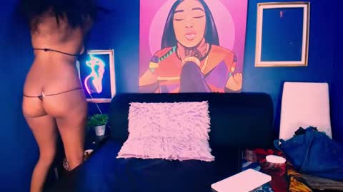 caramelminxxx online show from 12/07/24, 12:45