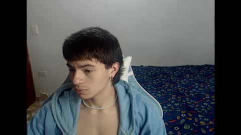 Snapshot of carapalida9008 chatting on 10/27/25, 01:37 carapalida9008 online show from 10/27/25, 01:37