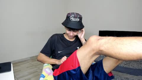 Carlos and Cristian  online show from 01/21/25, 07:15