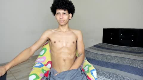 Carlos and Cristian  online show from 01/27/25, 08:40