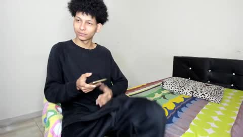 Carlos and Cristian  online show from 03/01/25, 01:22