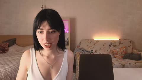 caressyourself online show from 10/25/25, 05:30