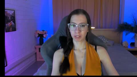 Snapshot of careyjonas chatting on 10/02/25, 05:42 careyjonas online show from 10/02/25, 05:42