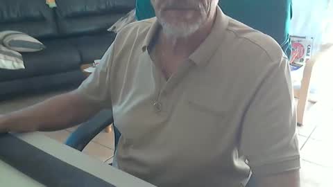 Snapshot of cargo69 chatting on 04/23/26, 03:58 cargo69 online show from 04/23/26, 03:58