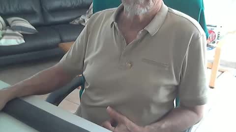 Snapshot of cargo69 chatting on 05/02/26, 03:39 cargo69 online show from 05/02/26, 03:39