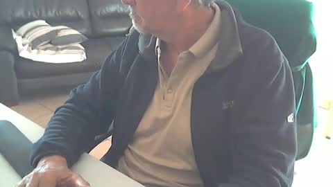 Snapshot of cargo69 chatting on 05/10/26, 03:50 cargo69 online show from 05/10/26, 03:50