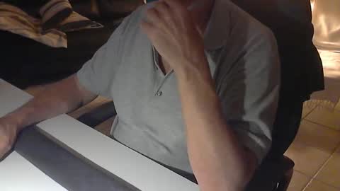 Snapshot of cargo69 chatting on 05/25/26, 08:26 cargo69 online show from 05/25/26, 08:26