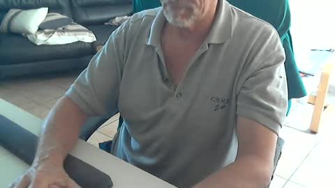 Snapshot of cargo69 chatting on 06/14/26, 10:17 cargo69 online show from 06/14/26, 10:17