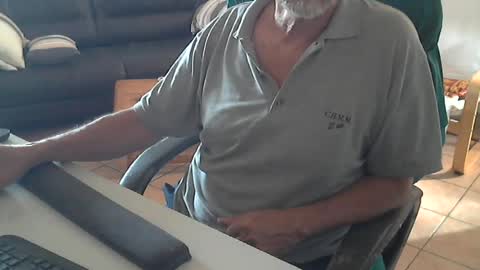 Snapshot of cargo69 chatting on 06/20/26, 04:10 cargo69 online show from 06/20/26, 04:10