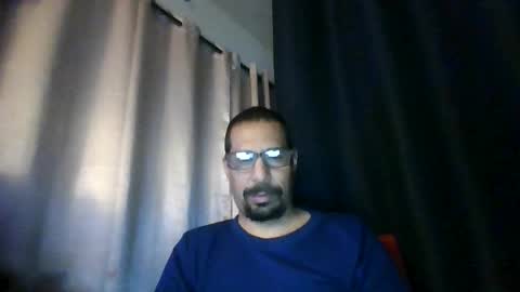 Adams huge online show from 10/30/25, 07:21