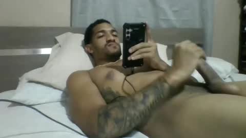 Snapshot of caribbeanboy297 chatting on 05/14/26, 06:15 caribbeanboy297 online show from 05/14/26, 06:15