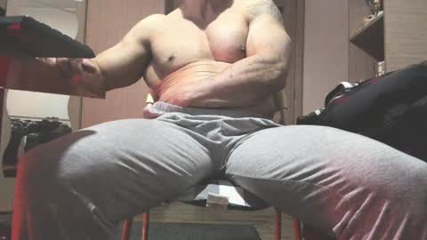 Laz online show from 01/05/25, 03:34