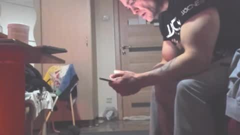 Laz online show from 12/14/25, 10:09