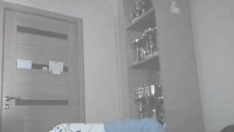 Laz online show from 06/08/26, 03:23