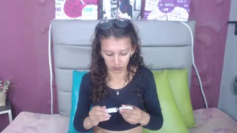 Carina Santana online show from 09/12/25, 12:16