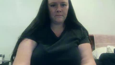 carinabro10 online show from 10/03/25, 10:45