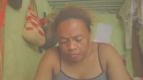 Snapshot of carinesexy69 chatting on 12/03/24, 06:26 carinesexy69 online show from 12/03/24, 06:26