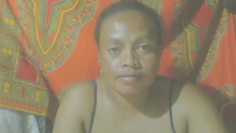 Snapshot of carinesexy69 chatting on 12/11/24, 06:52 carinesexy69 online show from 12/11/24, 06:52