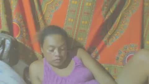 Snapshot of carinesexy69 chatting on 01/15/25, 06:40 carinesexy69 online show from 01/15/25, 06:40