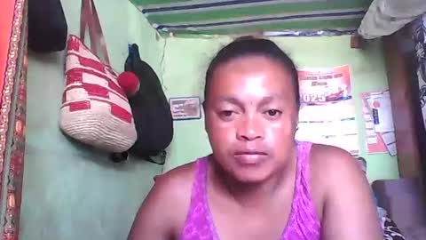 Snapshot of carinesexy69 chatting on 01/24/25, 08:55 carinesexy69 online show from 01/24/25, 08:55