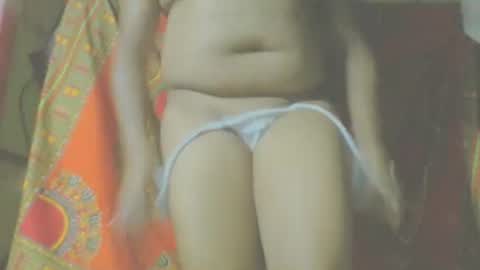 Snapshot of carinesexy69 chatting on 01/27/25, 11:43 carinesexy69 online show from 01/27/25, 11:43