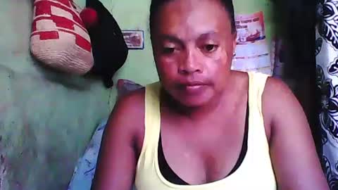 Snapshot of carinesexy69 chatting on 01/31/25, 09:59 carinesexy69 online show from 01/31/25, 09:59